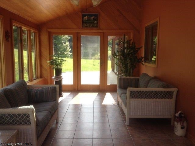 417 Stull Hollow Road Maidsville, WV 26541 - Photo 3 of 20 Gallery Image 3
