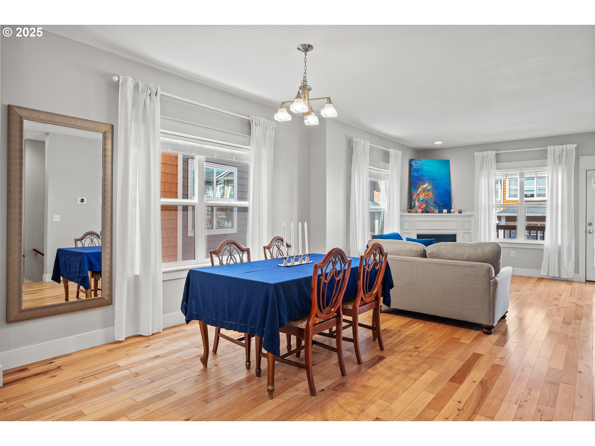 5227 Southwest Shattuck Road Portland, OR 97221 - Photo 10 of 30 Dining Room