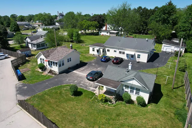 $380,000 | 605 East Street, Mazon, IL 60444