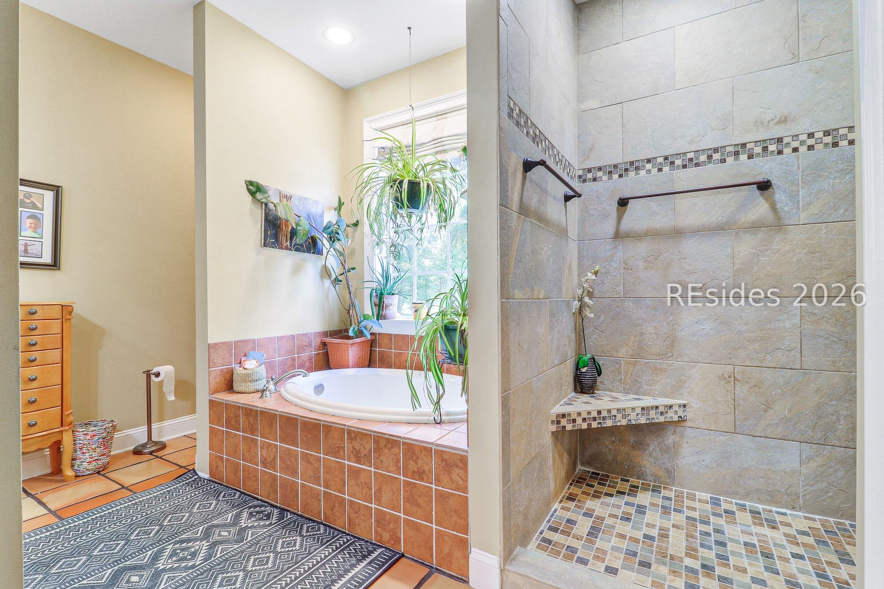 7724 Bees Creek Road Ridgeland, SC 29936 - Photo 25 of 82 Primary Bath