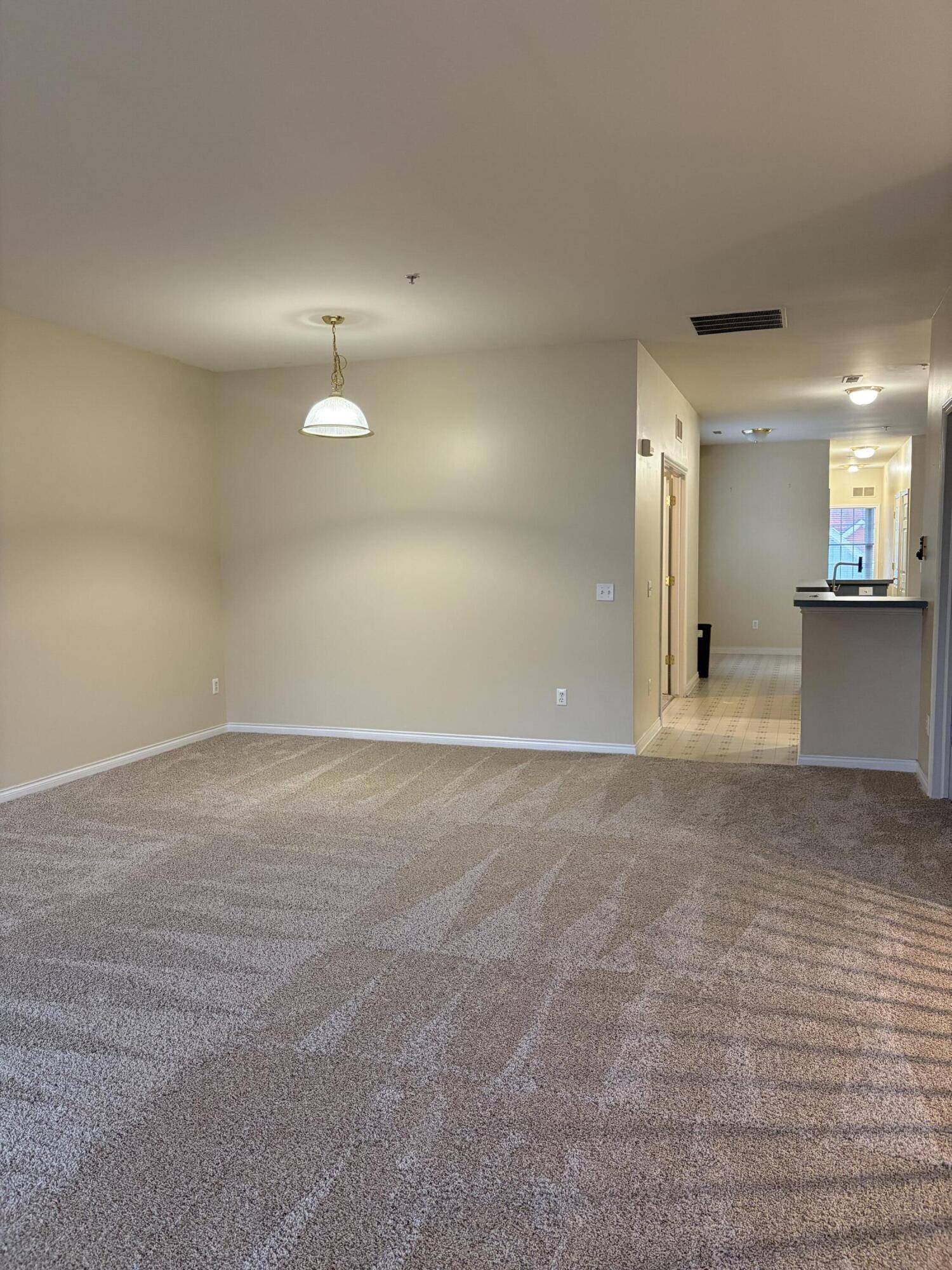 534 Constitution Street Canton, MI 48188 - Photo 4 of 21 IMG_9835