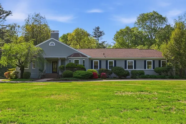 $718,000 | 106 Bolton Road, Harvard, MA 01451