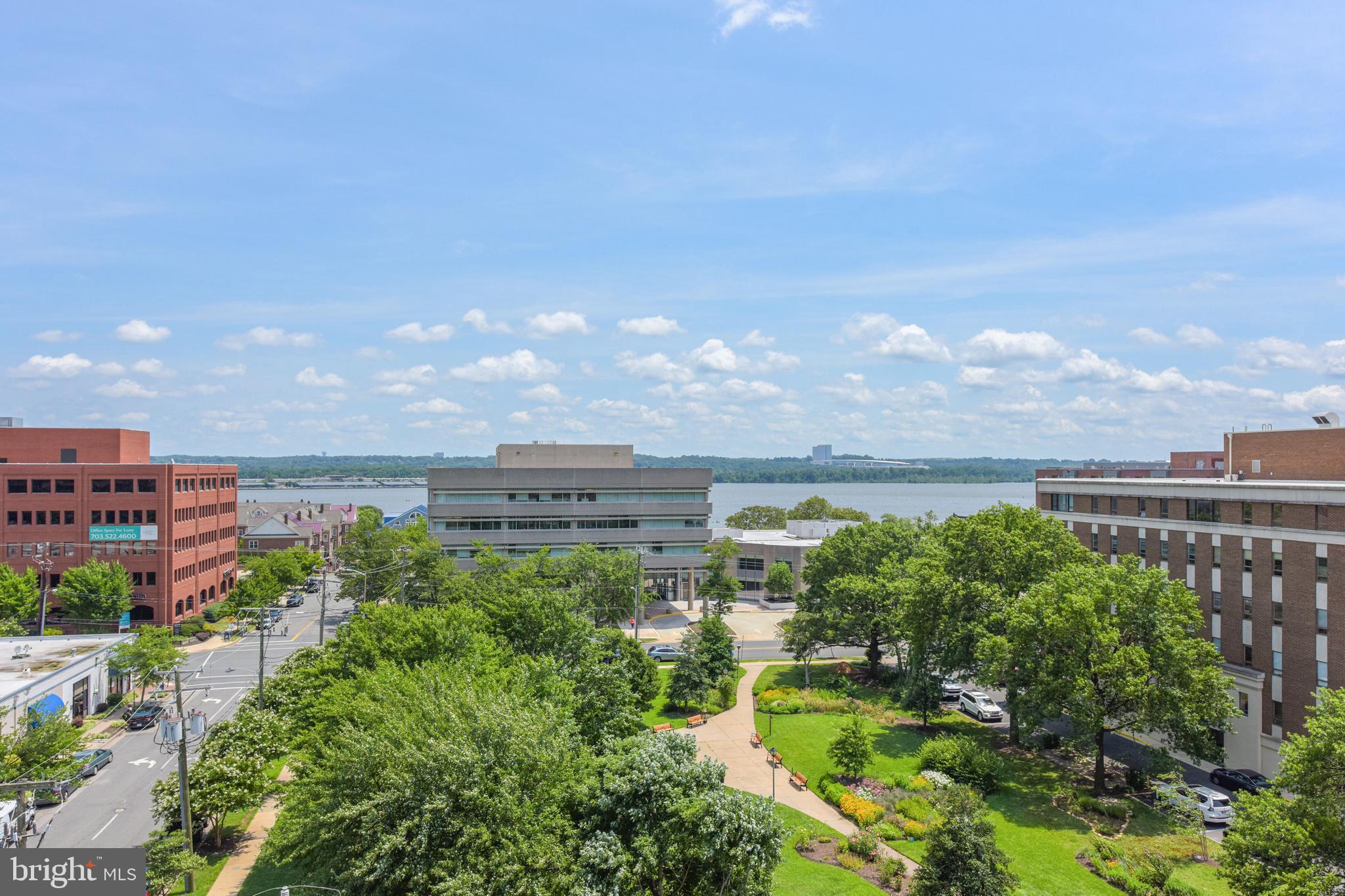 400 Madison Street, Unit 708, Alexandria, VA 22314 Compass