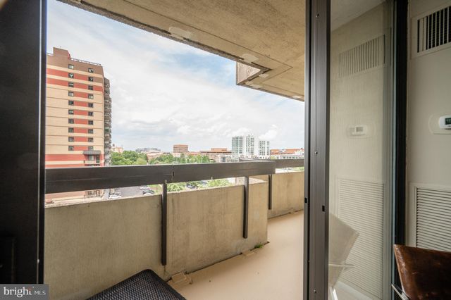 $1,161,000 | 400 Madison Street, Unit 708, Alexandria, VA 22314