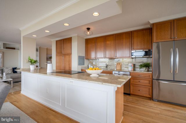 $1,161,000 | 400 Madison Street, Unit 708, Alexandria, VA 22314