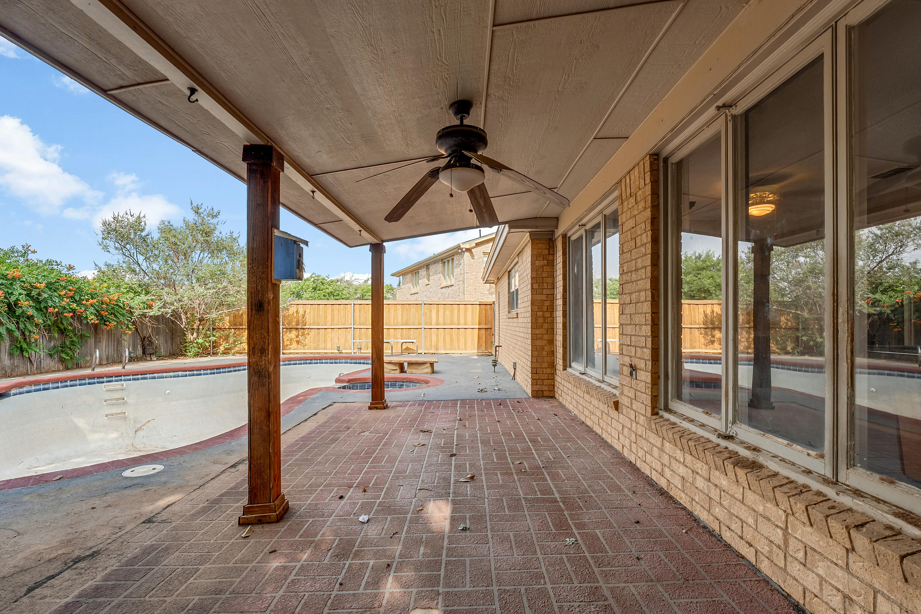 4017 69th Street Lubbock, TX 79413 - Photo 38 of 38 DSC01755