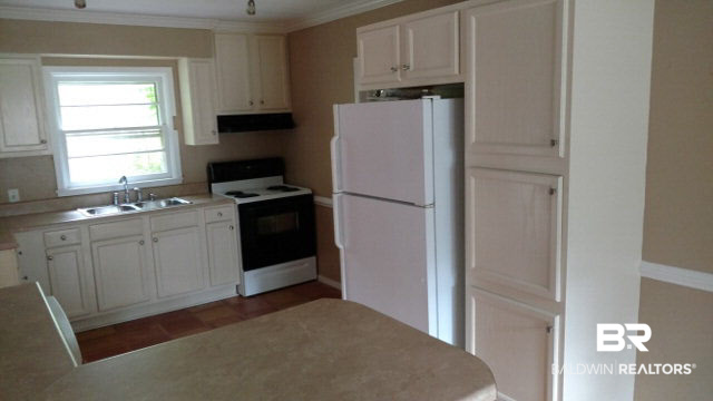 4209 Springview Drive Mobile, AL 36609 - Photo 5 of 14