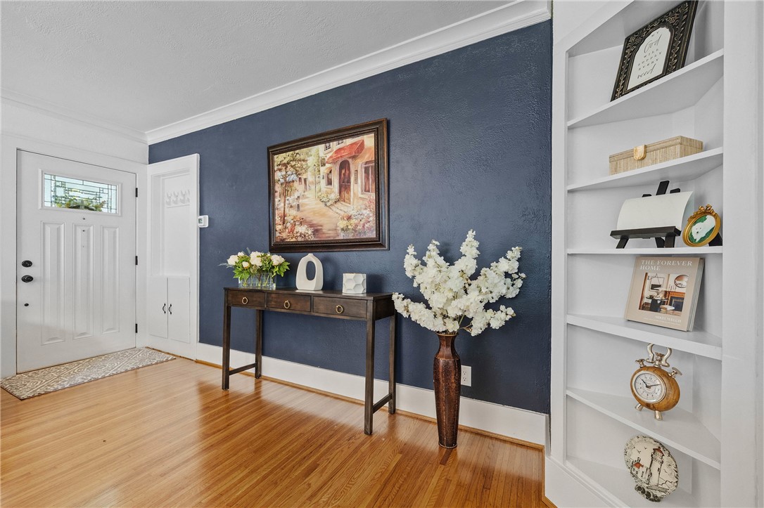 434 Crossfield Road Irondequoit, NY 14609 - Photo 9 of 44 Gallery Image 9