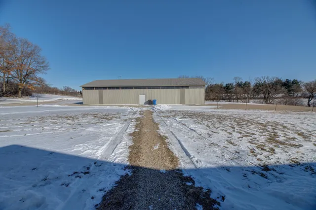 $675,000 | 2719 Church Street, Cottage Grove, WI 53527