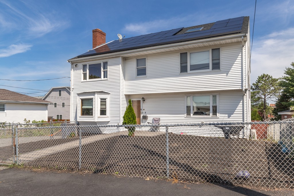 11 Graves Road Revere, MA 02151 - Photo 3 of 32 Gallery Image 3