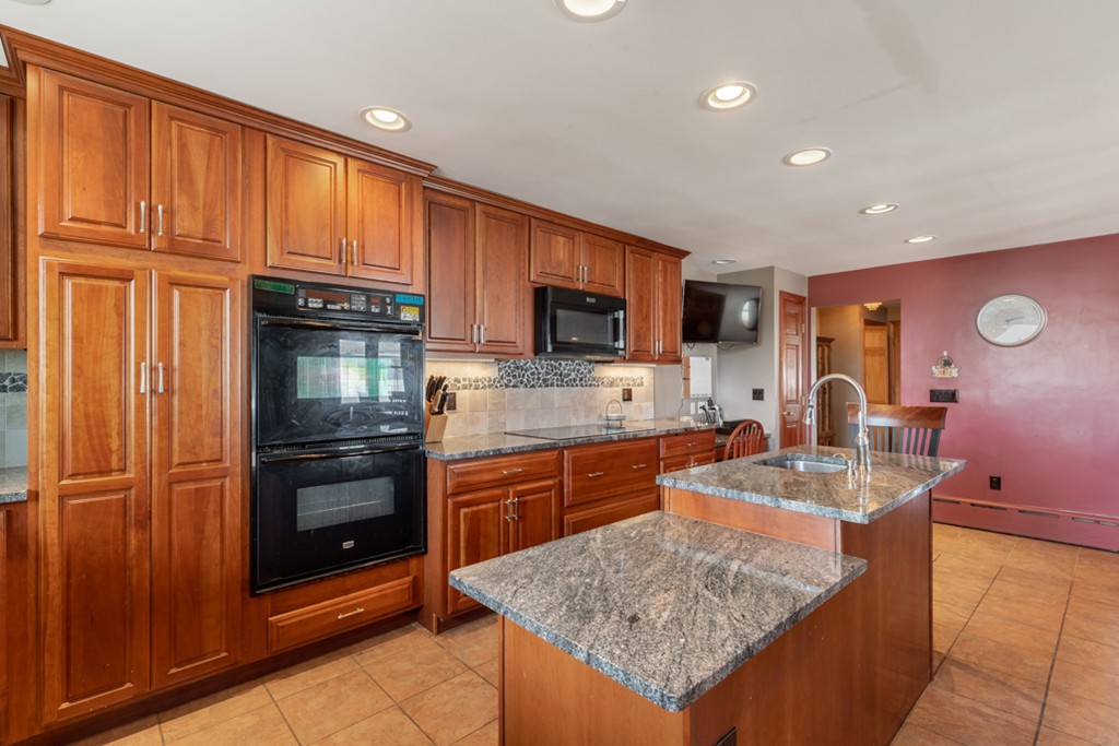 11 Graves Road Revere, MA 02151 - Photo 9 of 32 Gallery Image 9