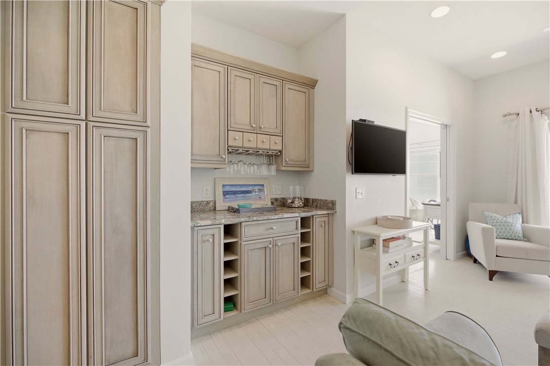 118 Bay Street, Unit 4 Westerly, RI 02891 - Photo 14 of 30