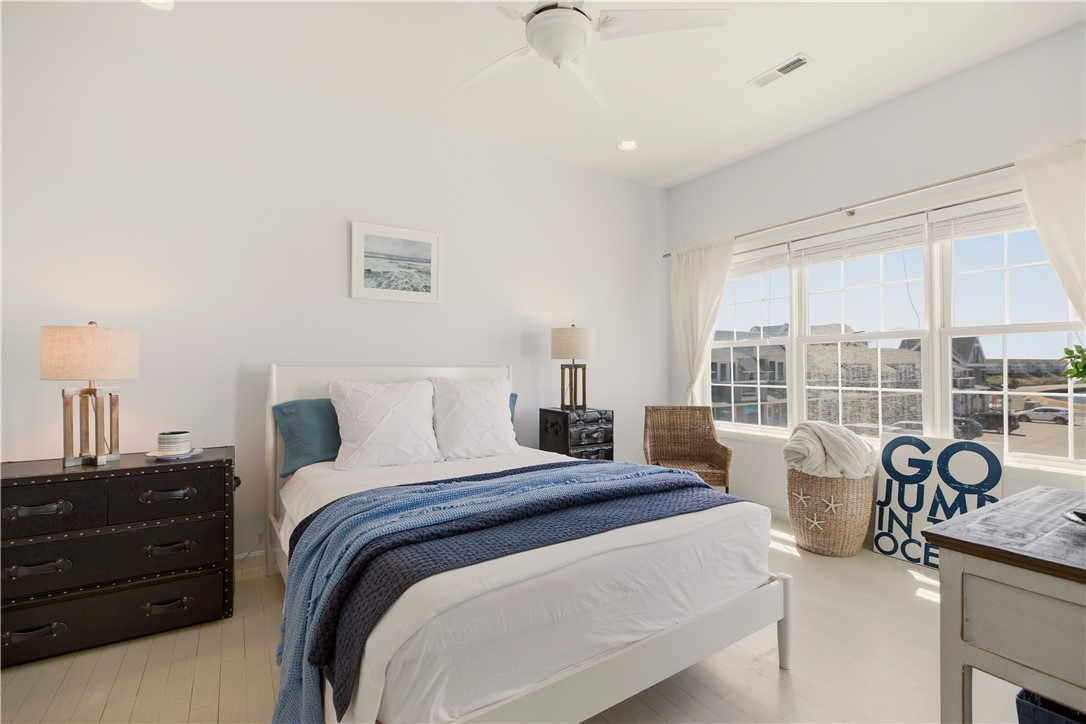 118 Bay Street, Unit 4 Westerly, RI 02891 - Photo 16 of 30