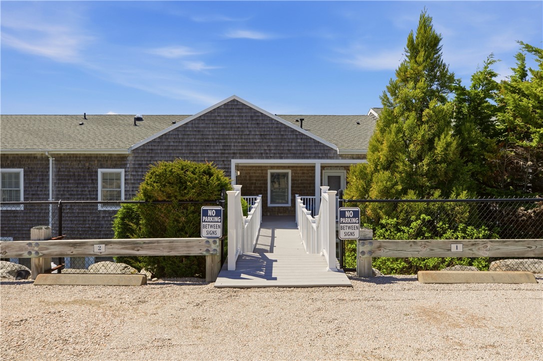118 Bay Street, Unit 4 Westerly, RI 02891 - Photo 6 of 30