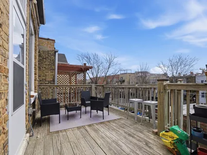 $2,349,000 | 863 West Newport Avenue, Chicago, IL 60657