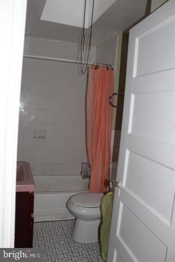 517 Littlecroft Road Upper Darby, PA 19082 - Photo 14 of 25