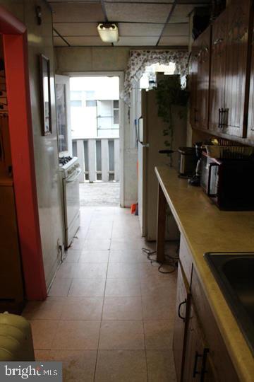 517 Littlecroft Road Upper Darby, PA 19082 - Photo 5 of 25