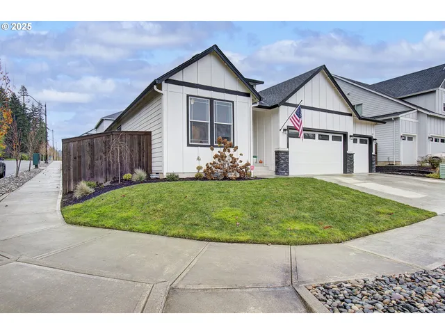 $615,000 | 2421 Northeast 1st Avenue, Battle Ground, WA 98604