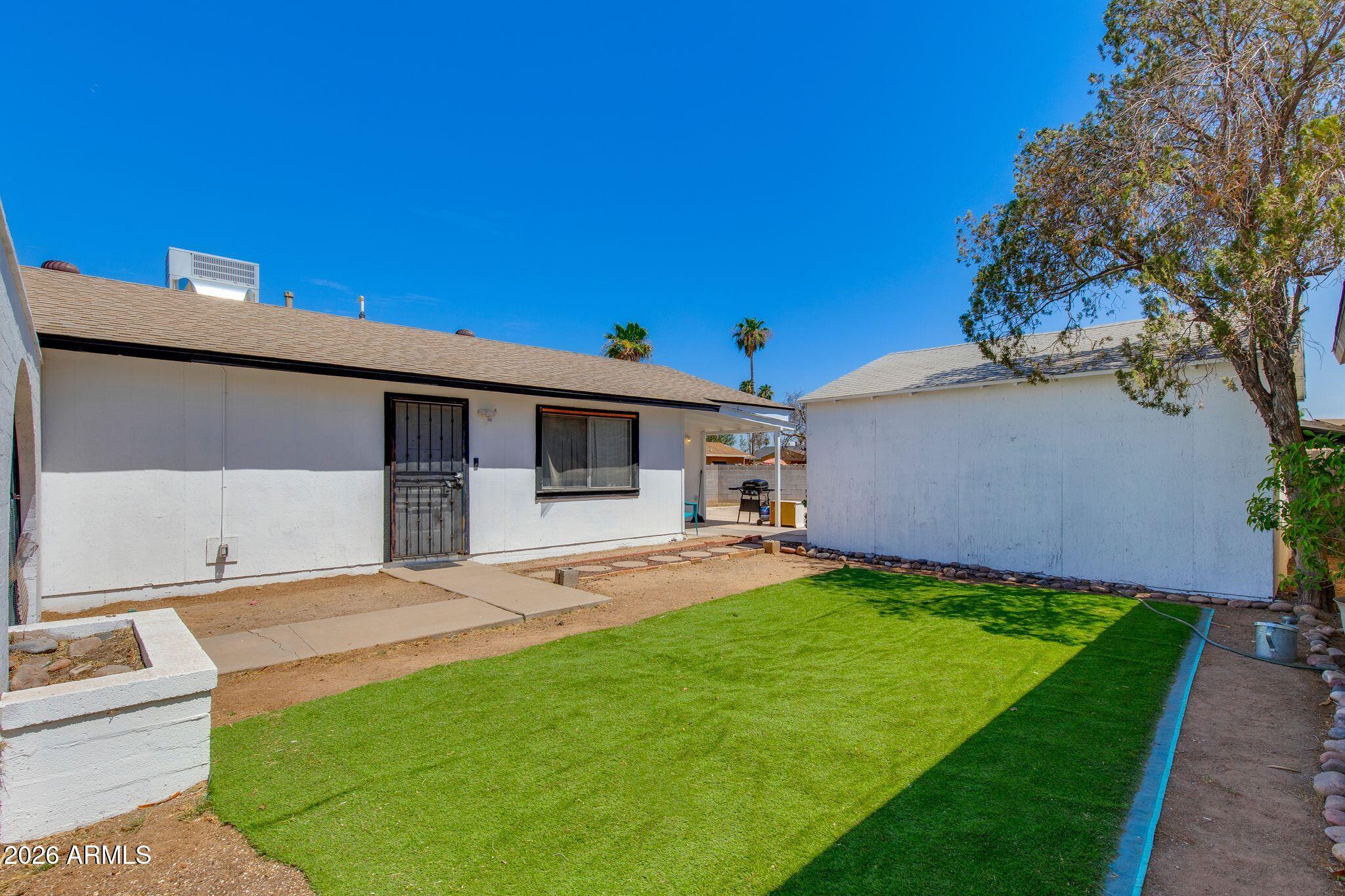 4641 East Roeser Road Phoenix, AZ 85040 - Photo 4 of 38