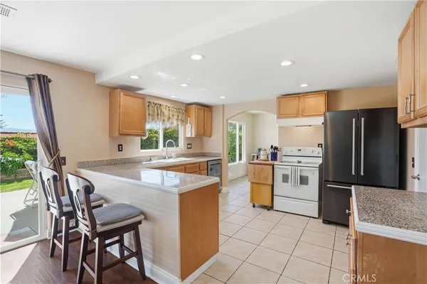 $1,050,000 | 3330 Township Avenue, Simi Valley, CA 93063