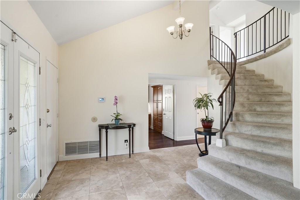3330 Township Avenue Simi Valley, CA 93063 - Photo 19 of 40 a view of entryway with livingroom