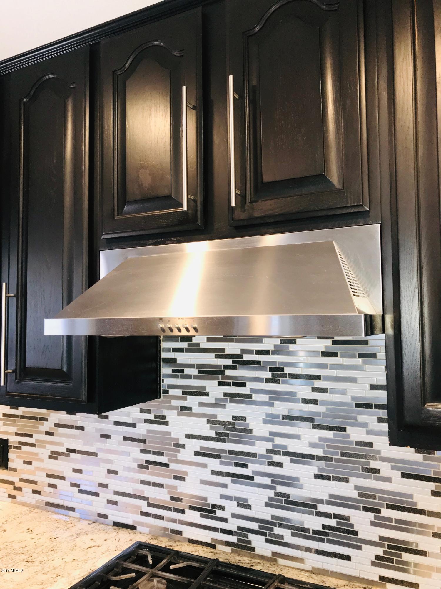 220 West Vineyard Road Phoenix, AZ 85041 - Photo 15 of 67 BEAUTIFUL BACKSPLASH