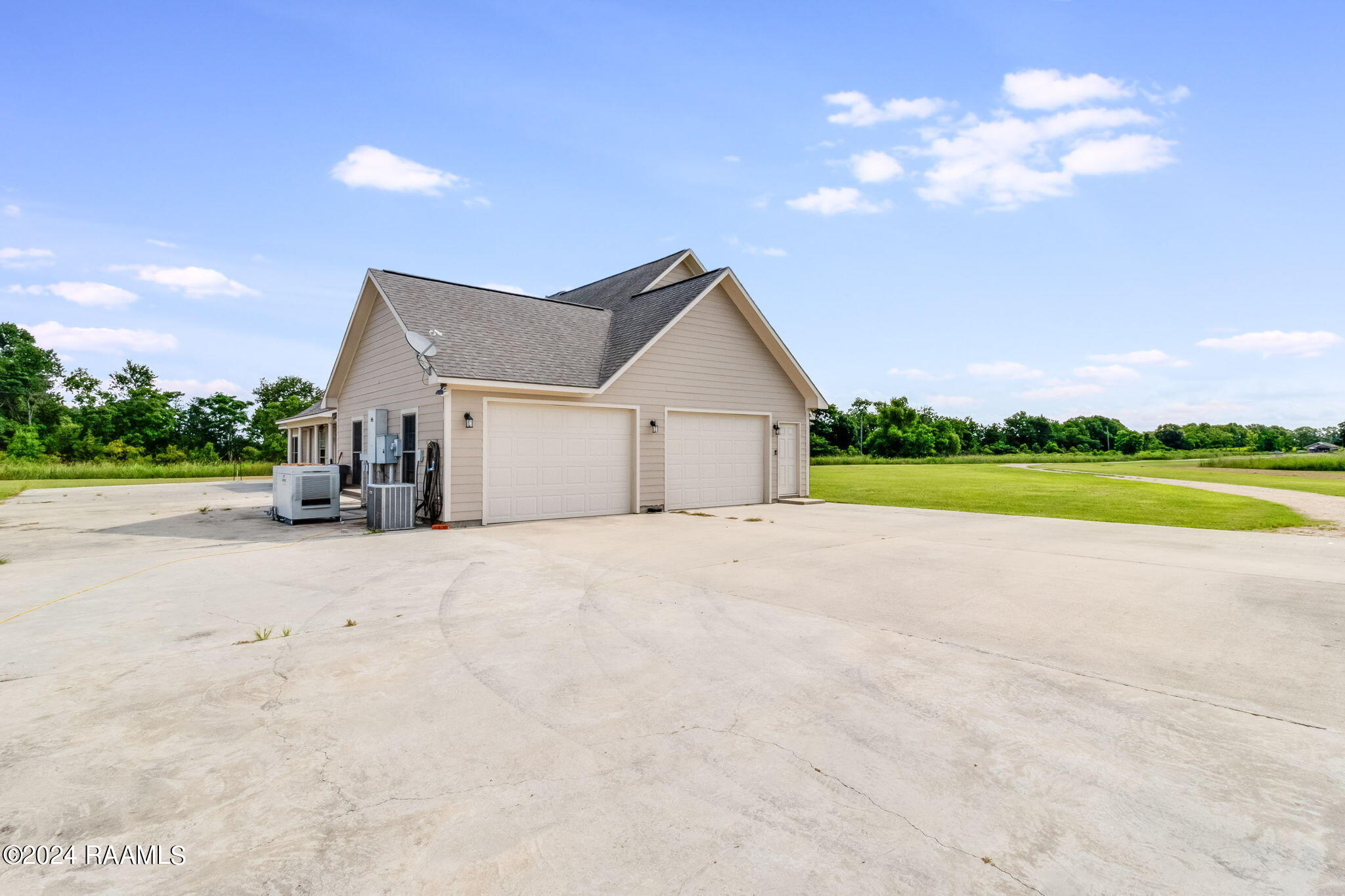 297 Prairie Ronde Highway Opelousas, LA 70570 - Photo 5 of 36 5-web-or-mls-297 Prairie Ronde-5