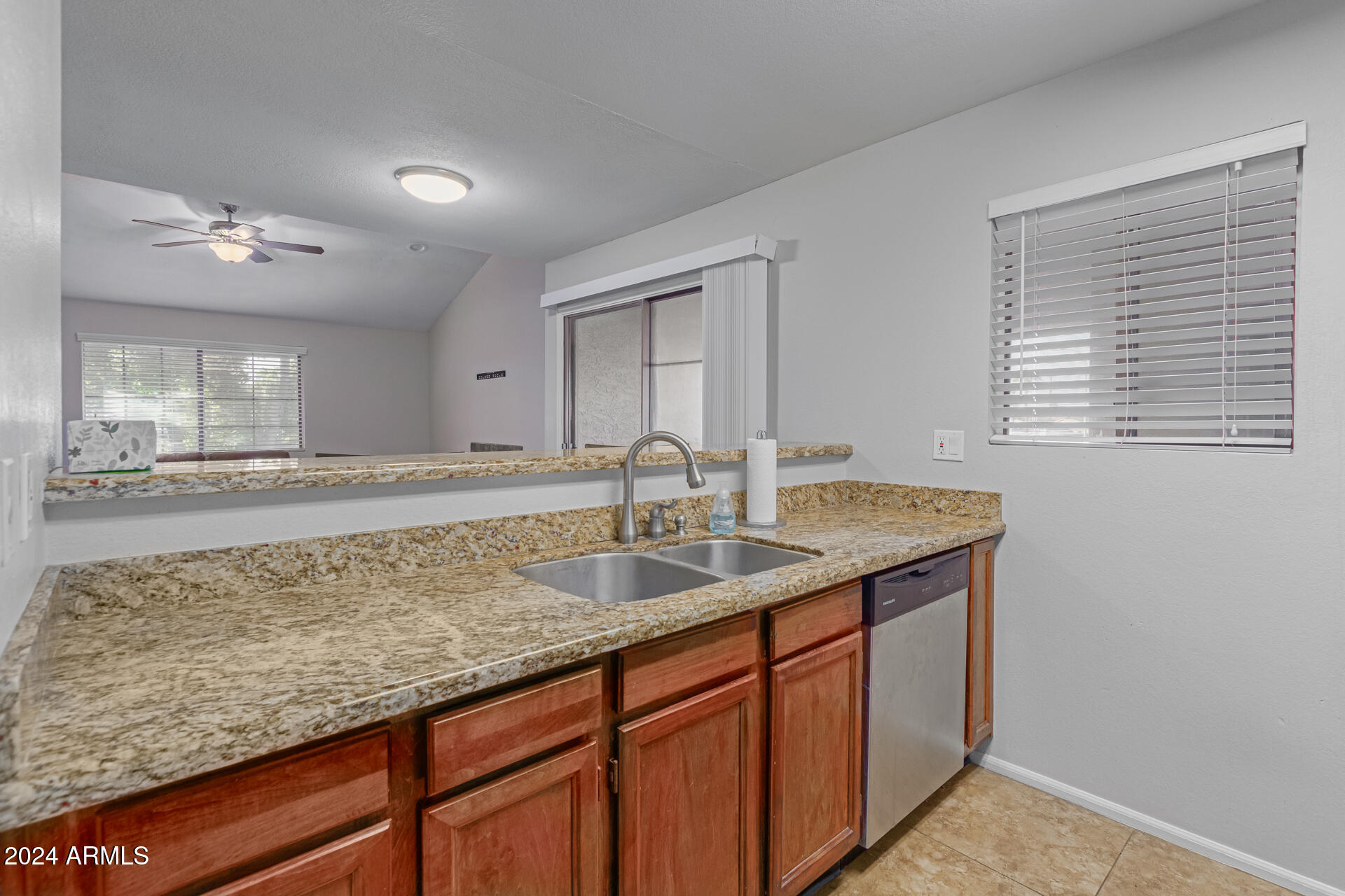 533 West Guadalupe Road, Unit 2092 Mesa, AZ 85210 - Photo 8 of 18 08 - Guadalupe