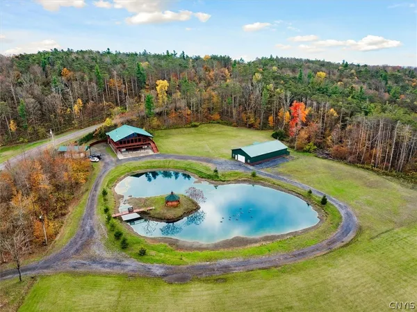 $745,000 | 289 Twin Ponds Drive, Newport, NY 13350