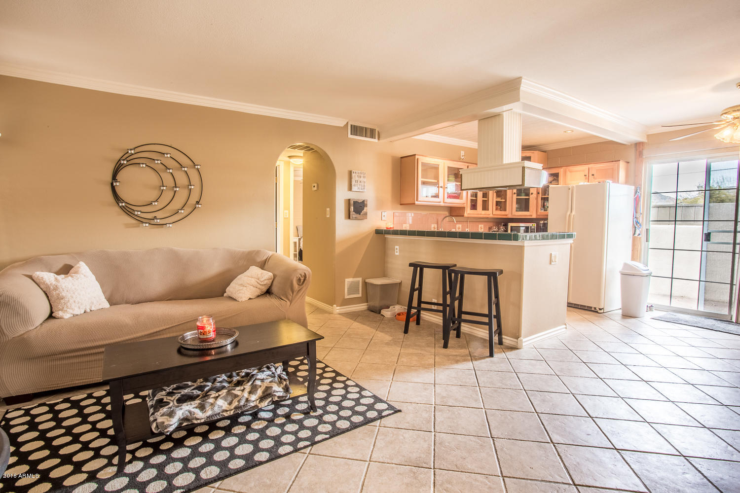 4131 East Camelback Road, Unit 32 Phoenix, AZ 85018 - Photo 3 of 15 Kitchen-4