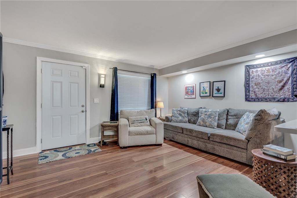 3083 Colonial Way, Unit M Atlanta, GA 30341 - Photo 5 of 28