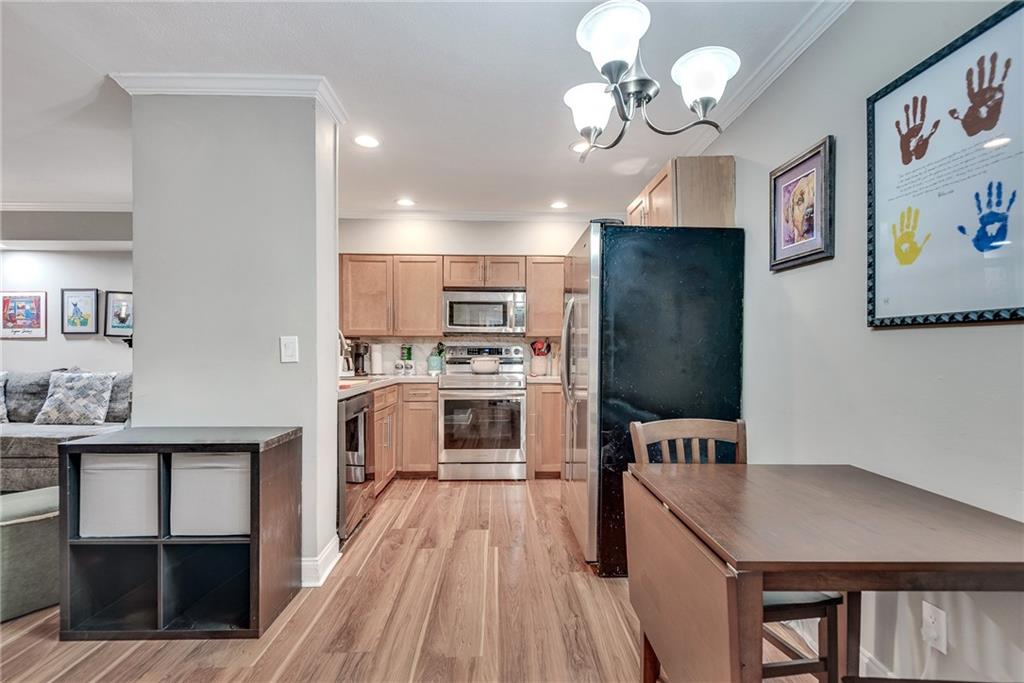 3083 Colonial Way, Unit M Atlanta, GA 30341 - Photo 8 of 28