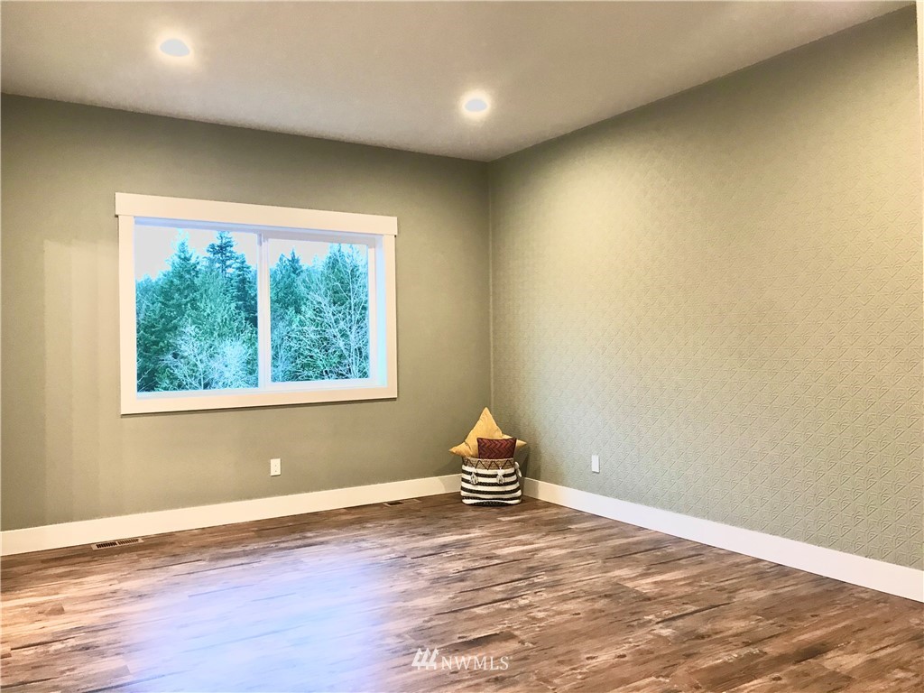 3678 Southeast Nelson Road Olalla, WA 98359 - Photo 14 of 27 Gallery Image 14