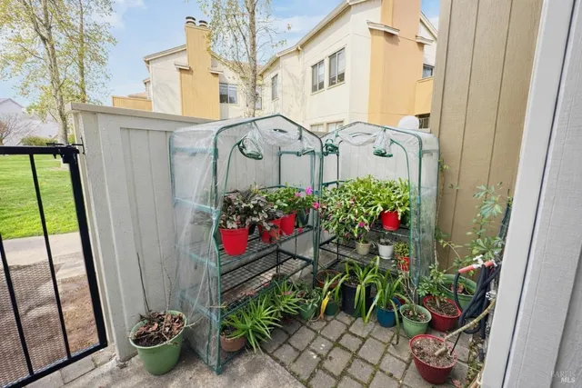 $460,000 | 2607 Westberry Drive, Santa Rosa, CA 95403