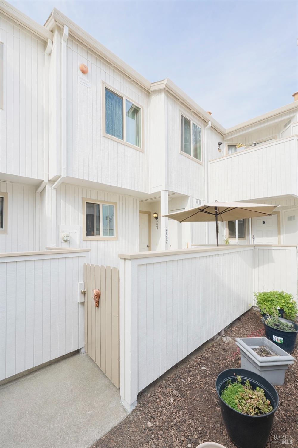 2607 Westberry Drive Santa Rosa, CA 95403 - Photo 4 of 35