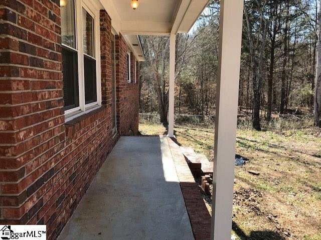 184 Blair Road Laurens, SC 29360 - Photo 3 of 14 Gallery Image 3