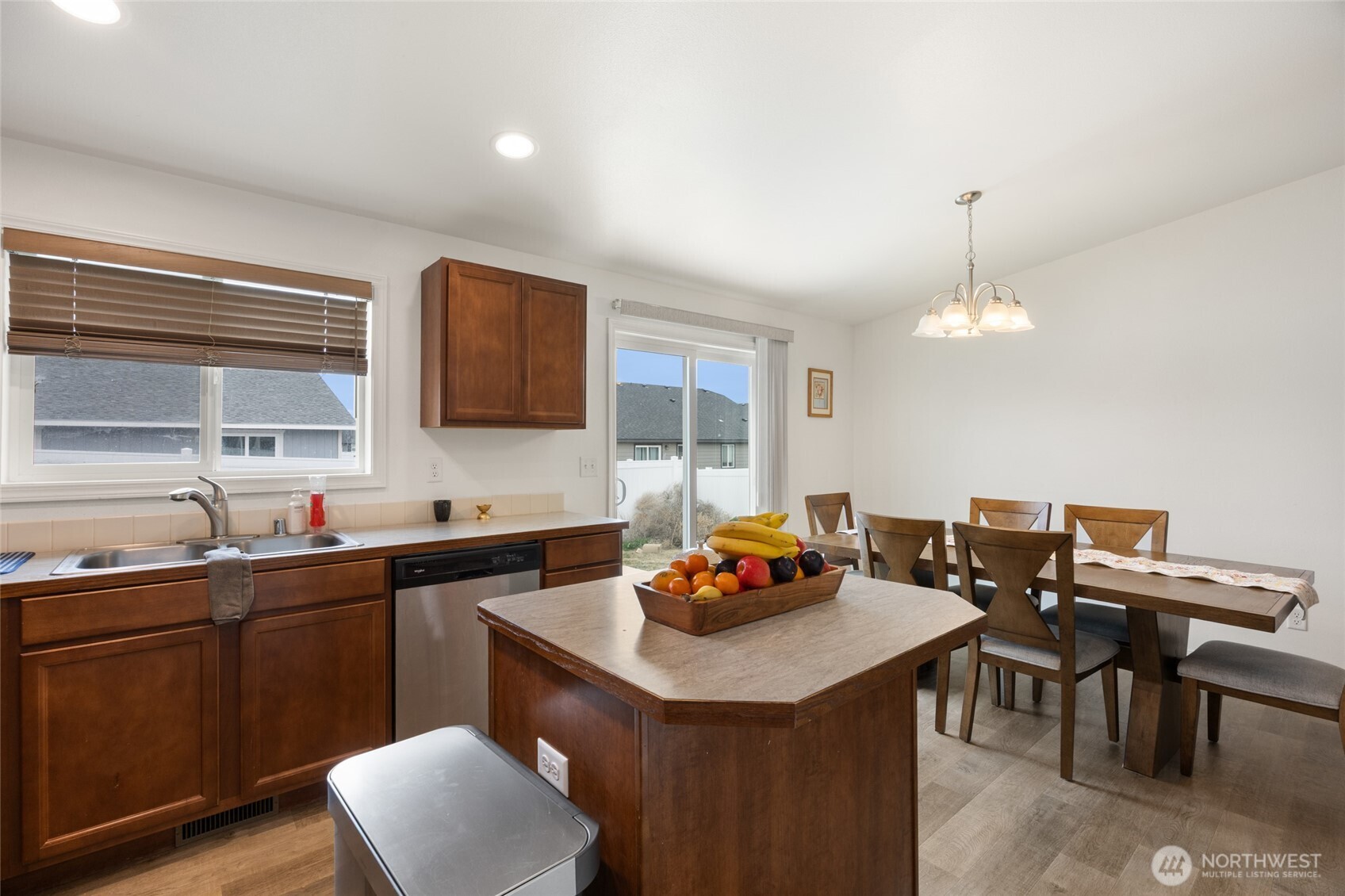 1314 Polo Ridge Moses Lake, WA 98837 - Photo 13 of 37