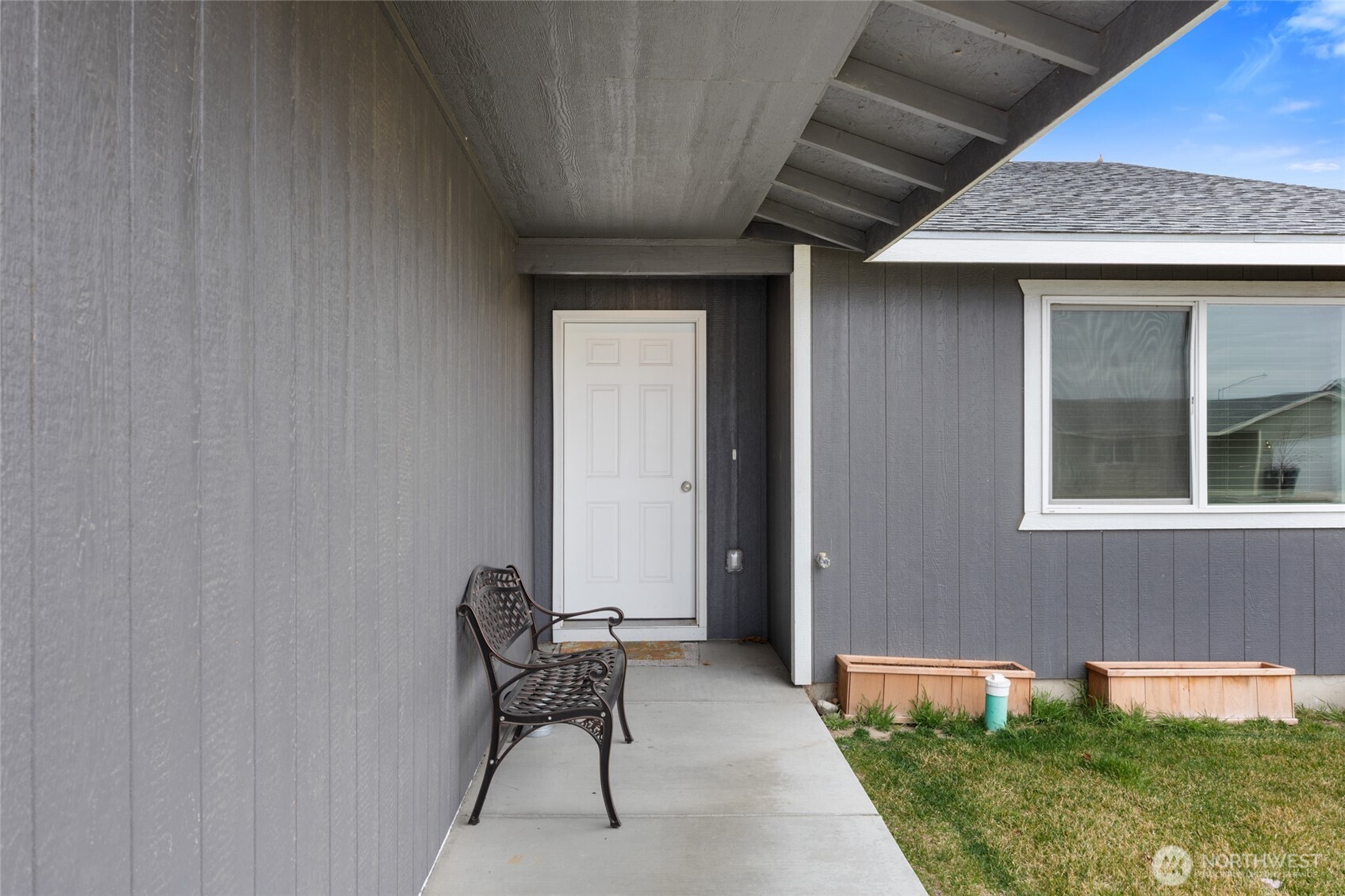 1314 Polo Ridge Moses Lake, WA 98837 - Photo 4 of 37