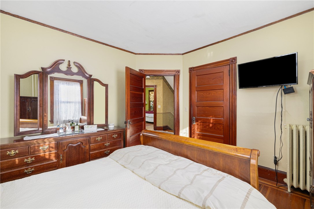 99 Roseneath Avenue Newport, RI 02840 - Photo 34 of 48