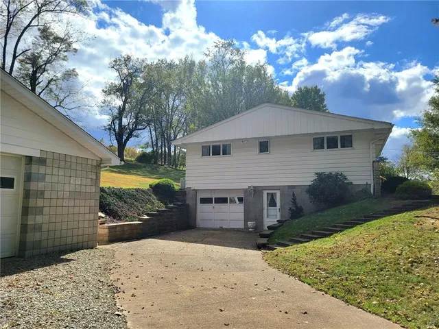$299,900 | 2903 Italy Road, Export, PA 15632
