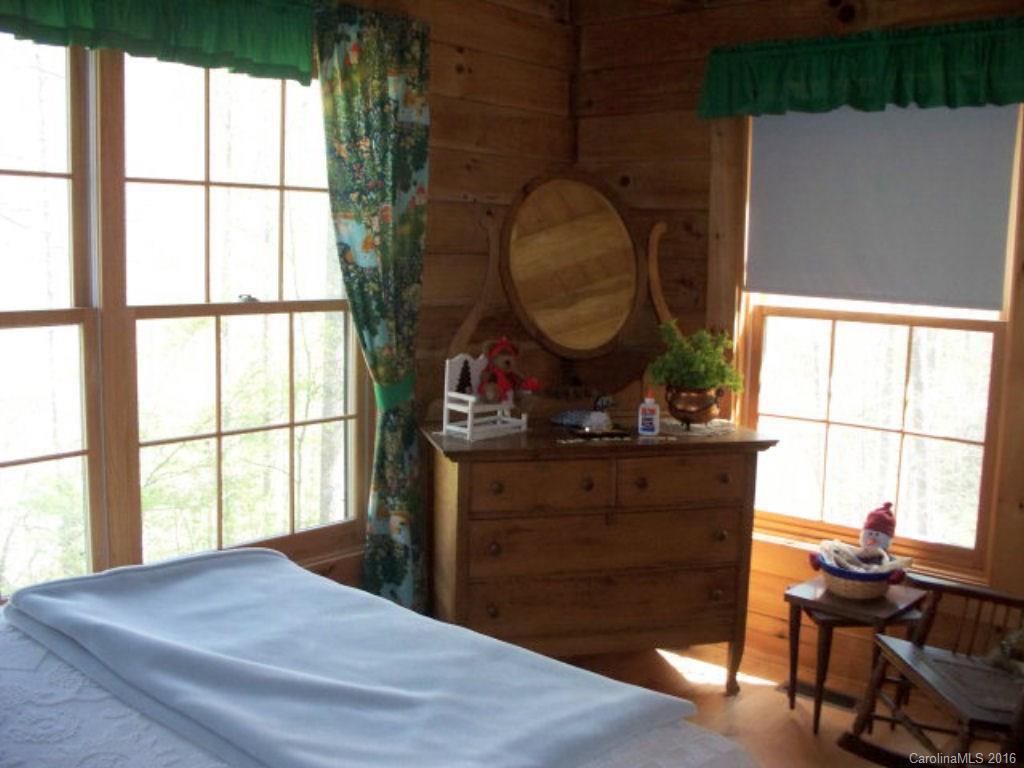 545 Fontana View Road Bryson City, NC 28713 - Photo 12 of 17 Gallery Image 12