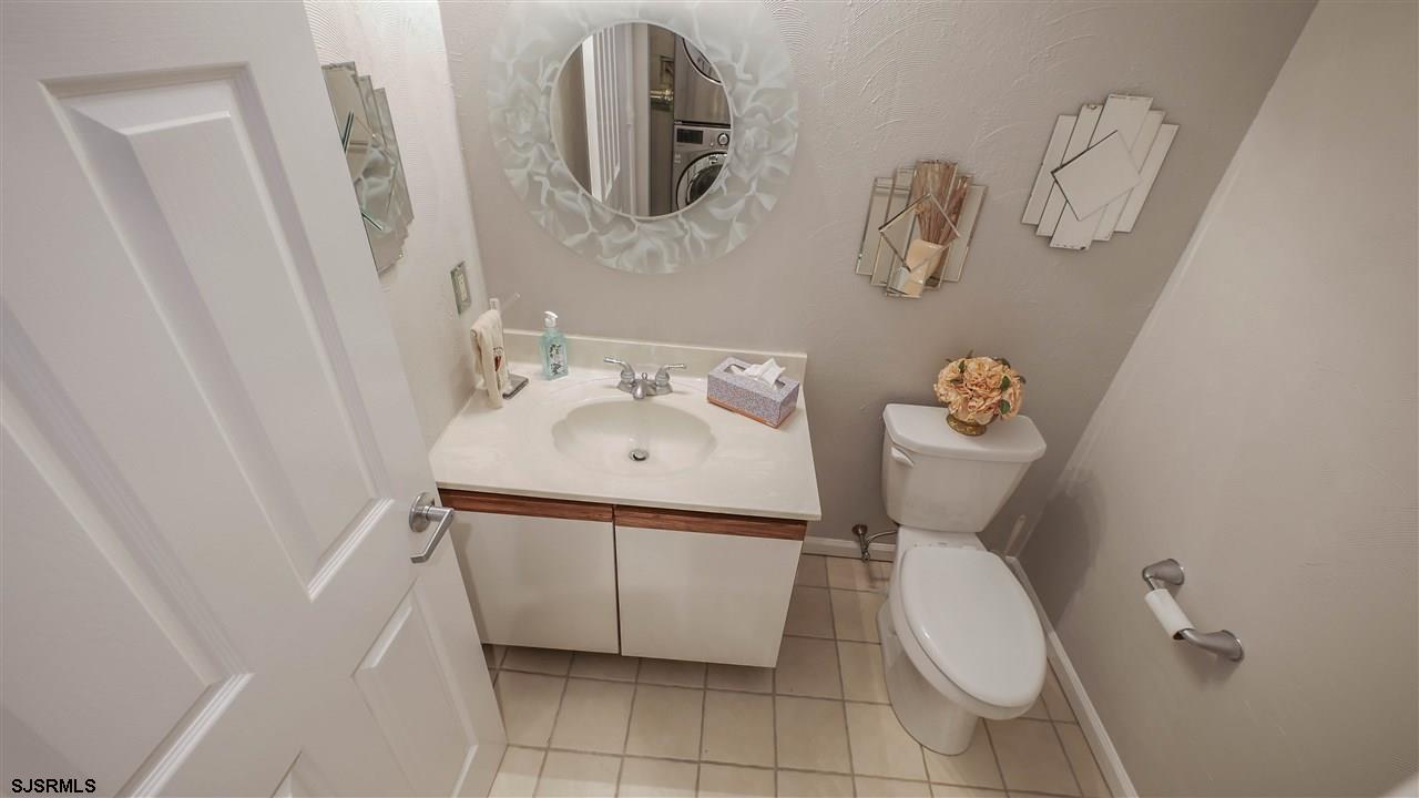 11 Sailfish Drive Brigantine, NJ 08203 - Photo 5 of 23 a bathroom with a sink and toilet