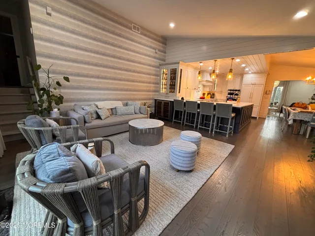 $7,500 | 330 Sylvania Avenue, Unit SUMMER, Avon-by-the-Sea, NJ 07717