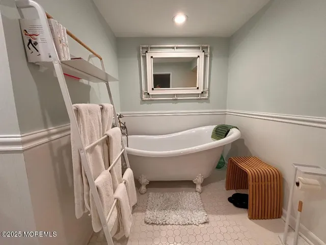 $7,500 | 330 Sylvania Avenue, Unit SUMMER, Avon-by-the-Sea, NJ 07717