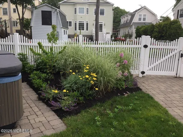 $5,000 | 330 Sylvania Avenue, Unit SUMMER, Avon-by-the-Sea, NJ 07717