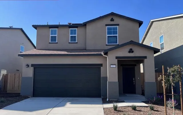 $428,990 | 4039 North Rosalia Avenue, Fresno, CA 93723
