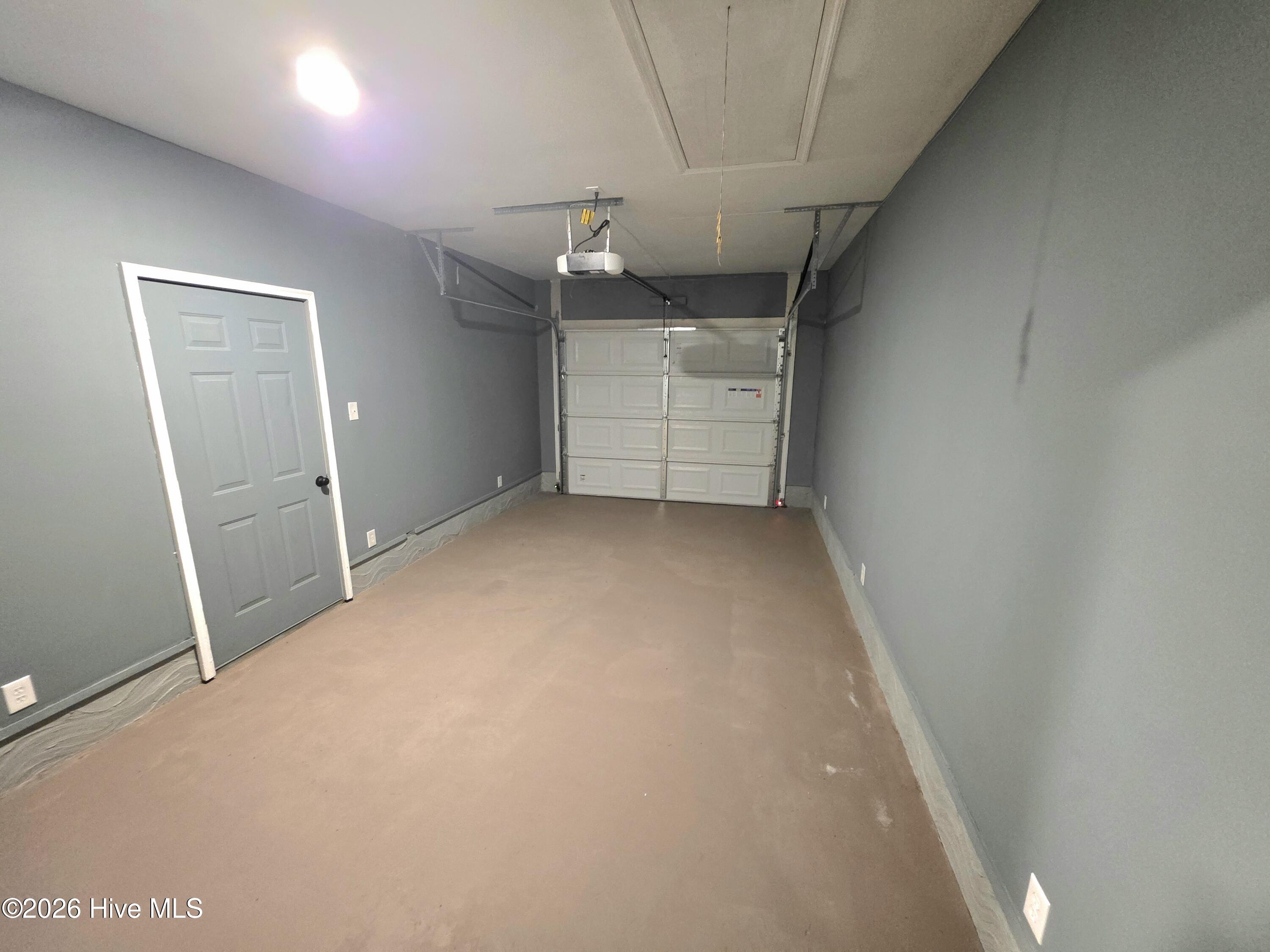 507 Fox Run Road Jacksonville, NC 28546 - Photo 14 of 27 Finished Garage