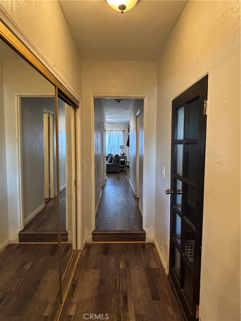 10433 Helendale Avenue Tujunga, CA 91042 - Photo 21 of 42