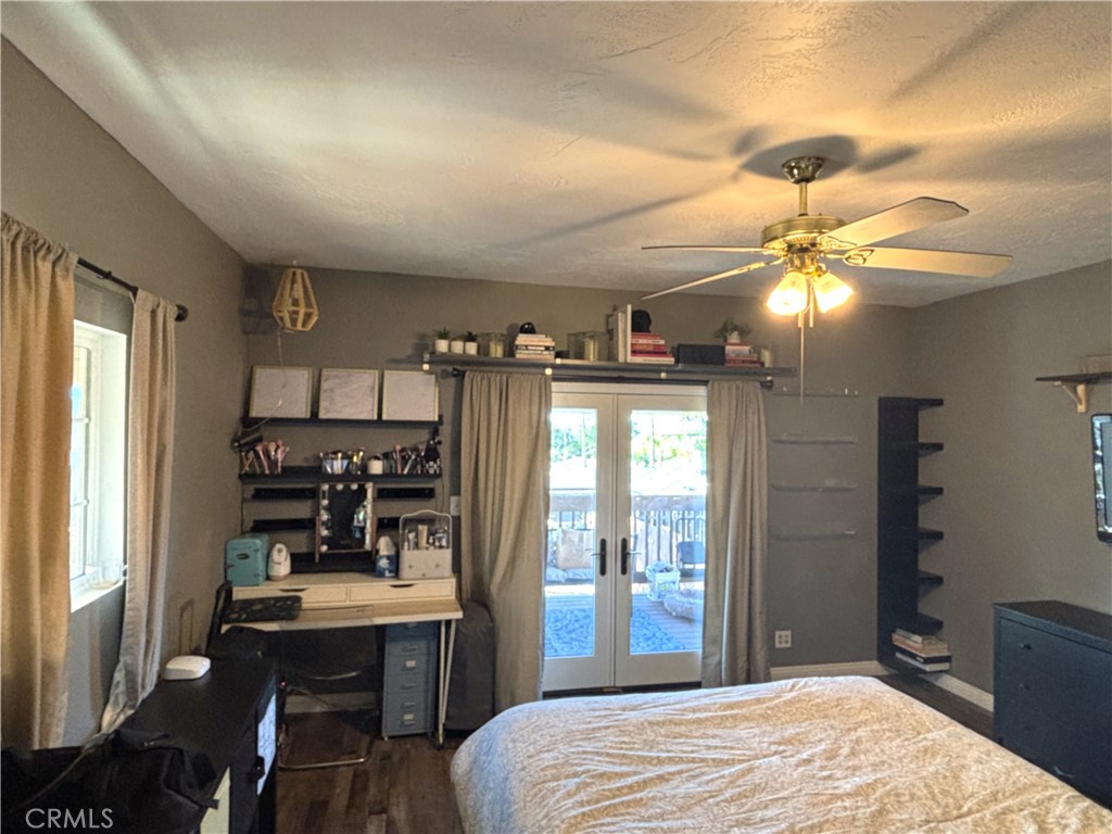 10433 Helendale Avenue Tujunga, CA 91042 - Photo 25 of 42