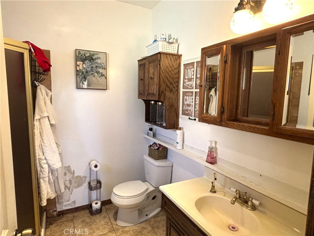 10433 Helendale Avenue Tujunga, CA 91042 - Photo 28 of 42